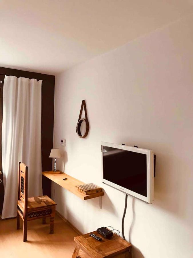 Schoene Grosse Wohnung 2 Schlafzimmer Bis 6 Pax Naehe Stadion Signal Iduna 도르트문트 외부 사진