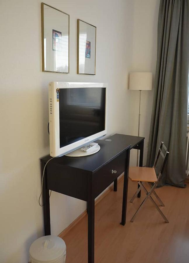 Schoene Grosse Wohnung 2 Schlafzimmer Bis 6 Pax Naehe Stadion Signal Iduna 도르트문트 외부 사진